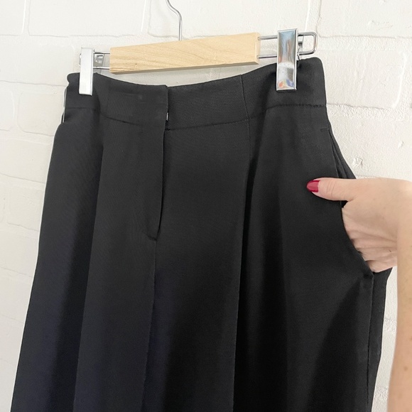 Club Monaco Dress Culotte Trouser pants Crop Bermuda Wide leg Darted Black 00 - Picture 5 of 15